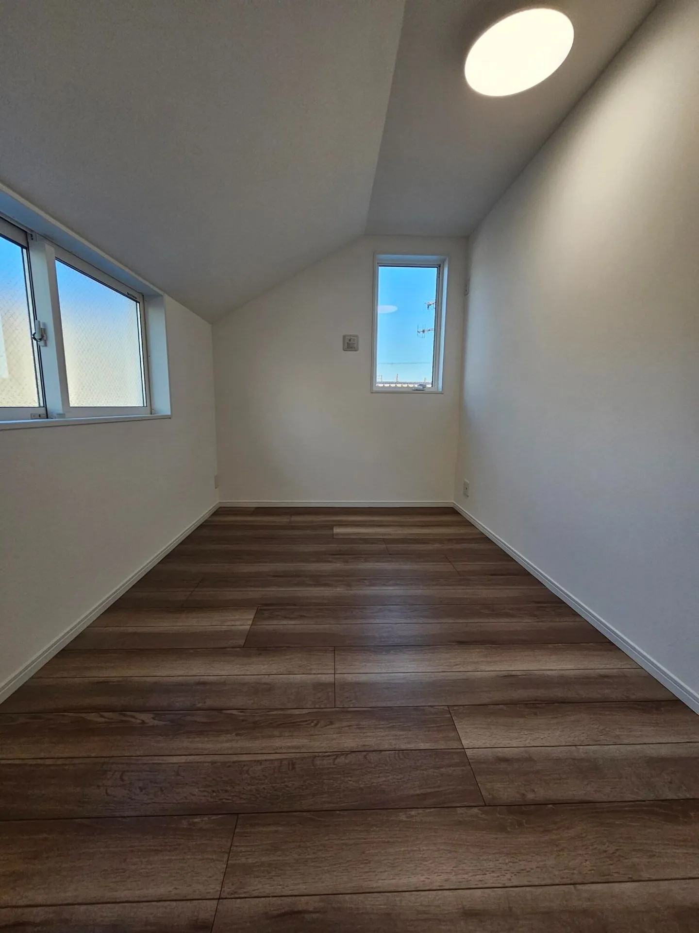 星陵台七丁目新築戸建 2LDK+2S