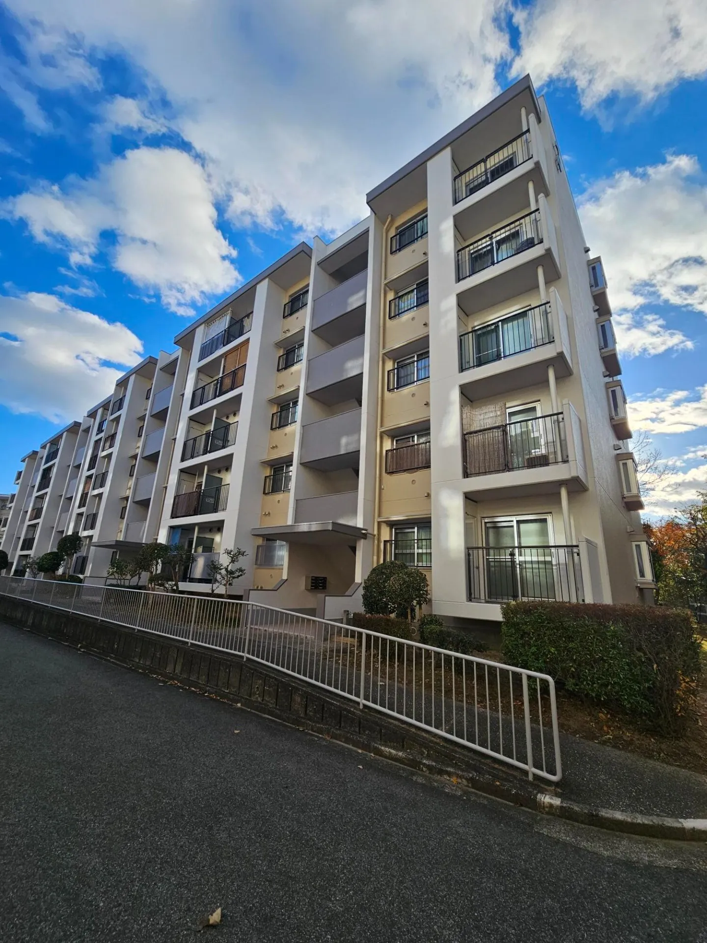 鈴蘭泉台第一住宅 3LDK